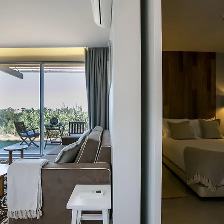 Vale D'azenha Rural & Residences Hotel 4*