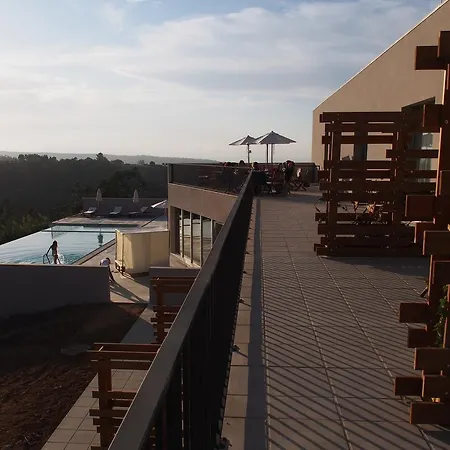 Vale D'azenha Rural & Residences